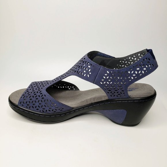 JBU by Jambu Chloe Perforated Sandals Navy 12 New - Picture 6 of 12